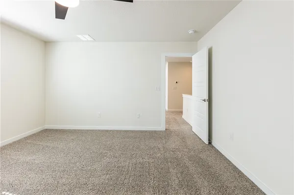 $2,295 | 1848 Bonham Lane, Round Rock, TX 78664
