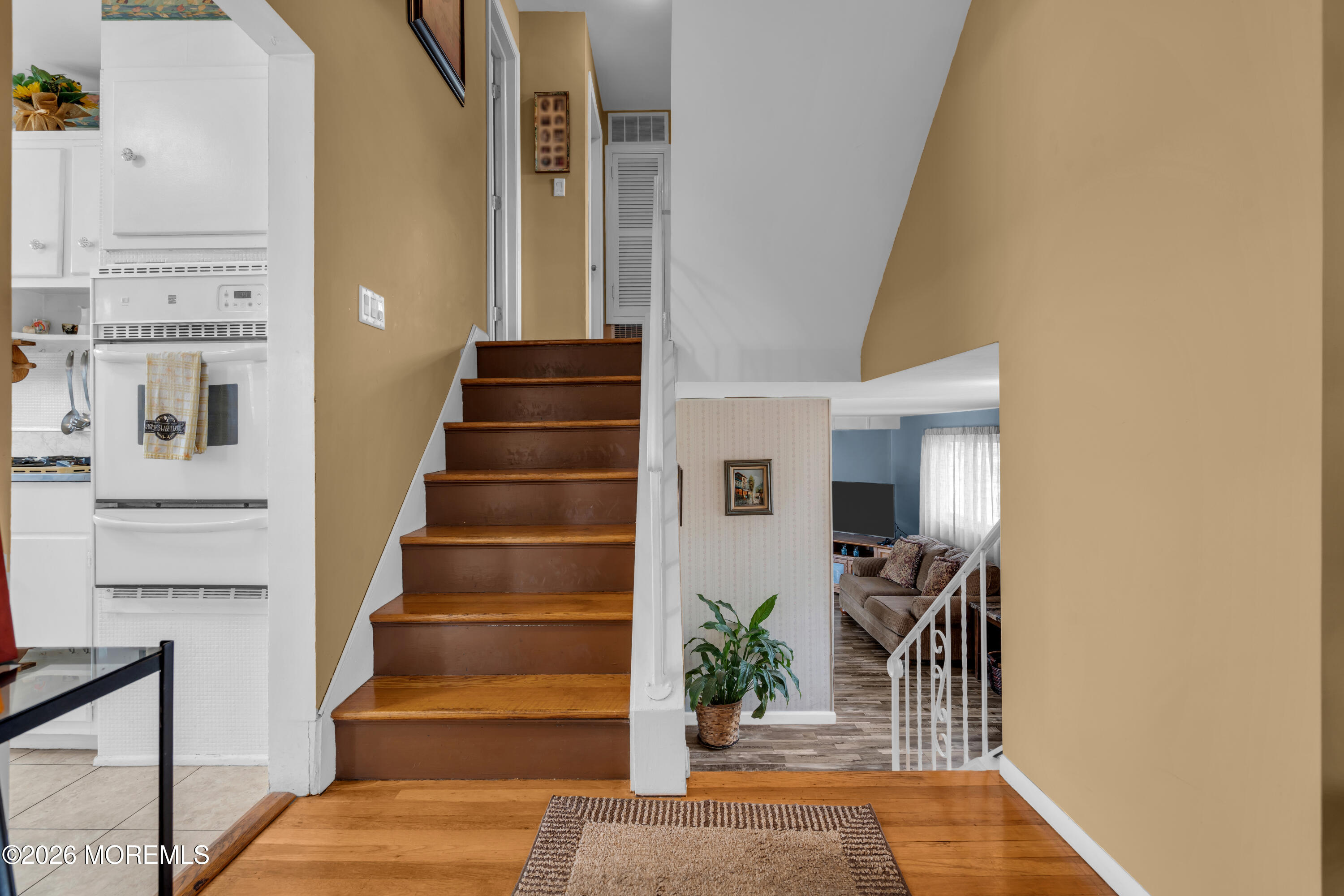 25 Gerald Terrace Hazlet, NJ 07730 - Photo 18 of 30 32-print-DSC04015