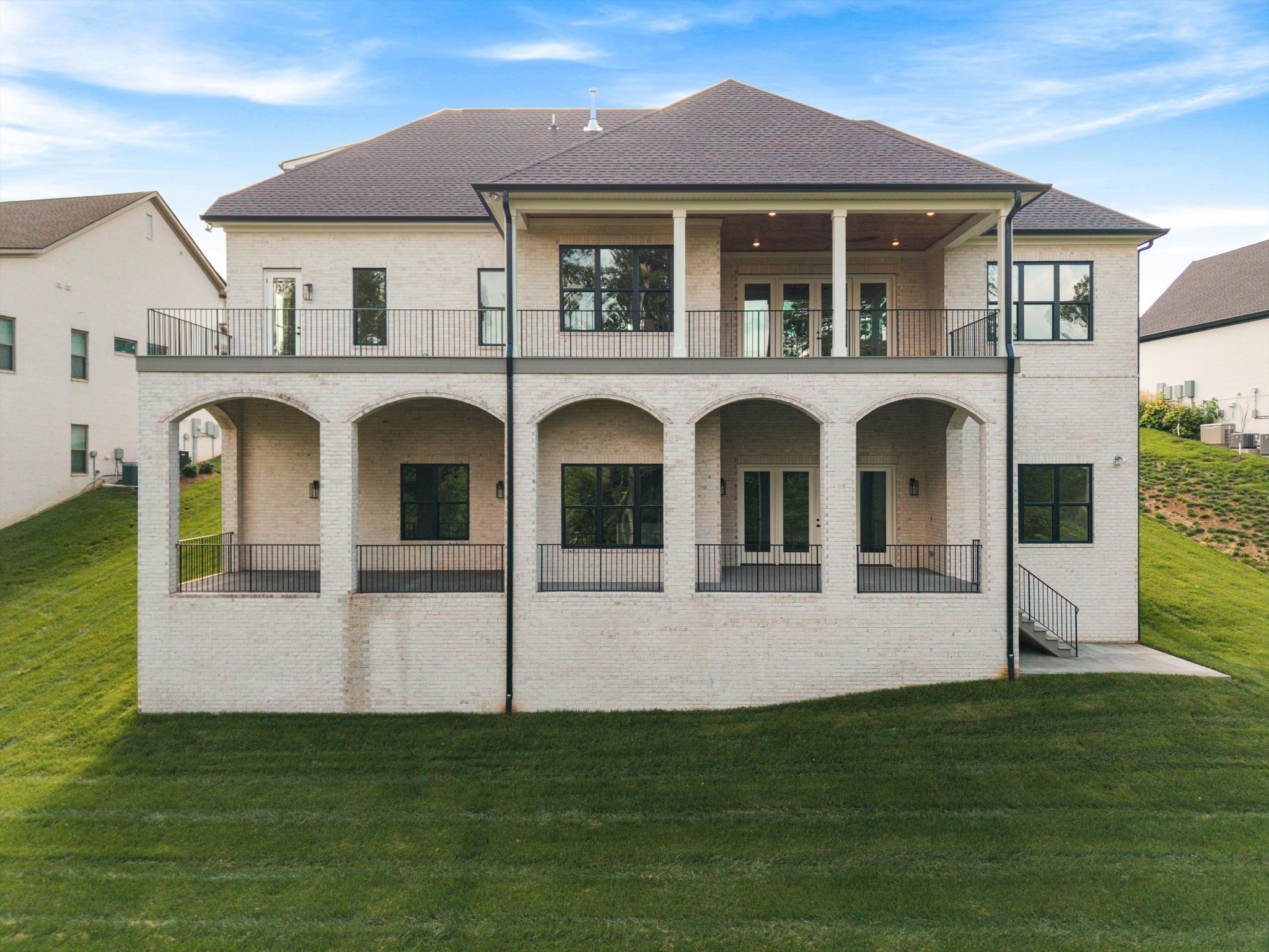 342 Raintree Drive Hendersonville, TN 37075 - Photo 8 of 97 Gallery Image 8