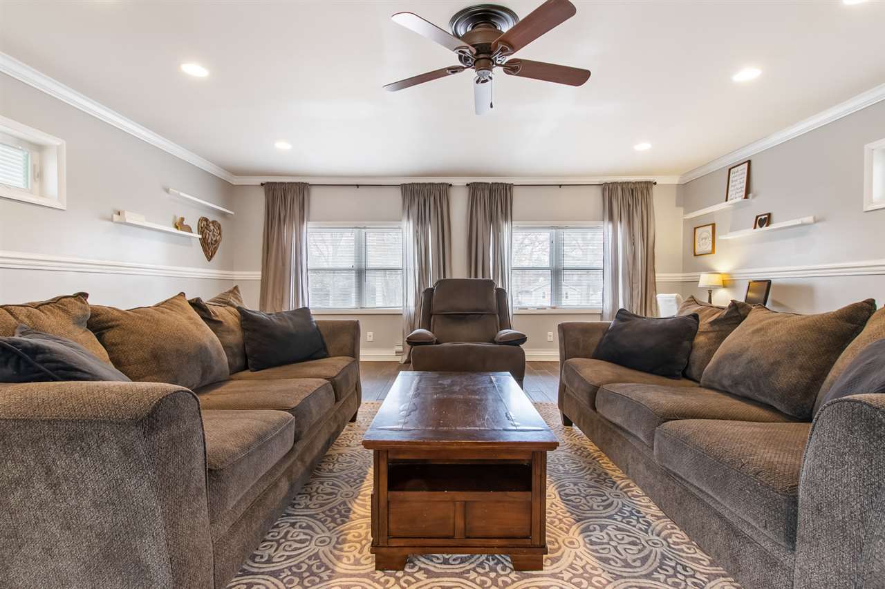 9434 Bennett Lake Road Fenton, MI 48430 - Photo 6 of 22