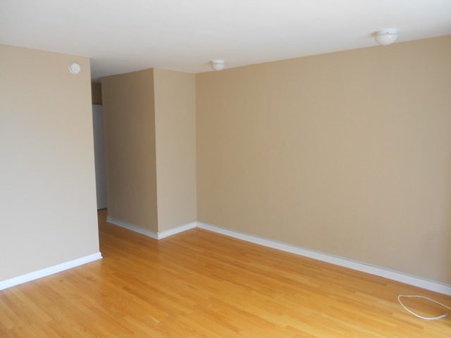 5455 North Sheridan Road, Unit 1702 Chicago, IL 60640 - Photo 10 of 13