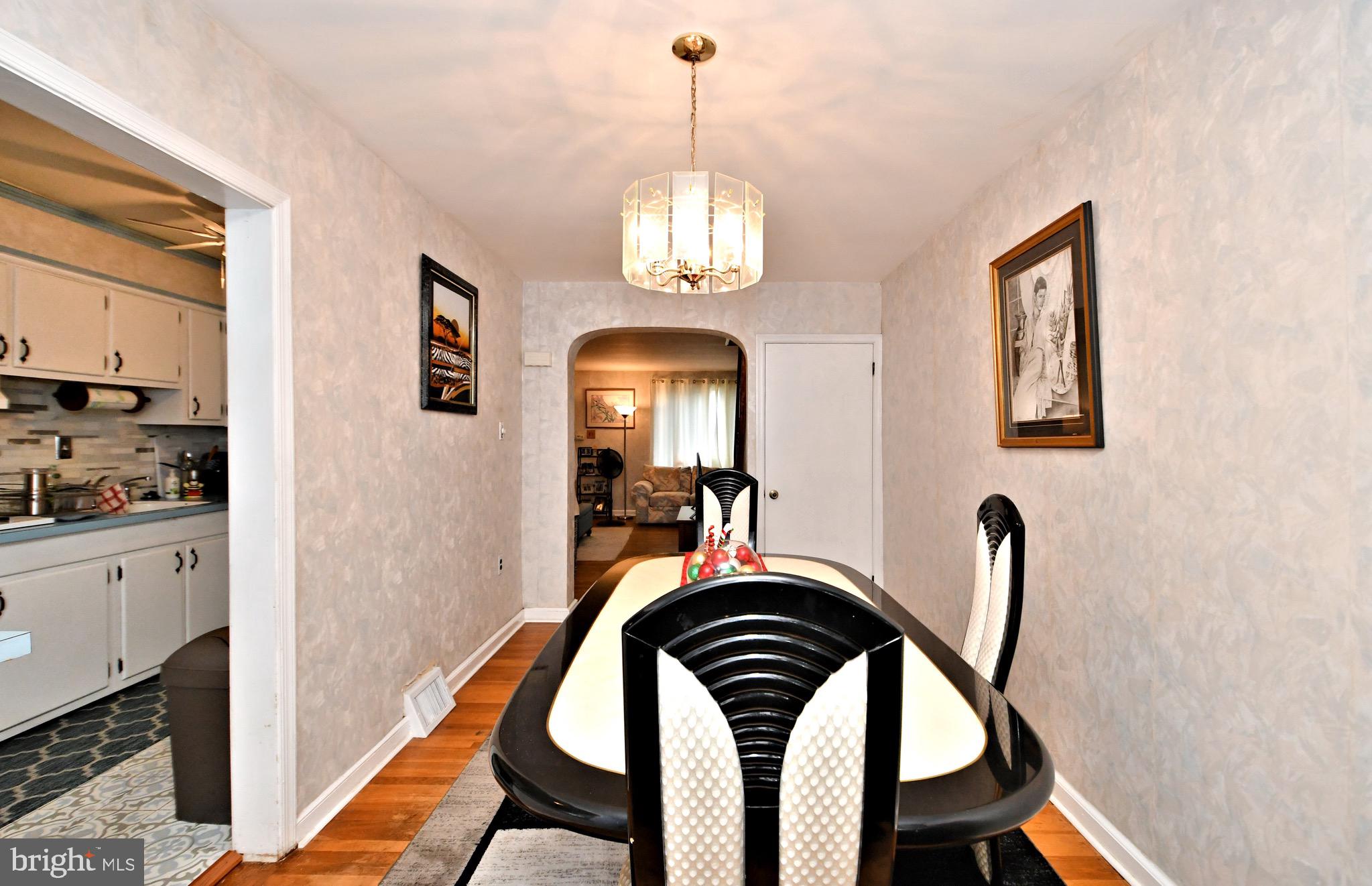 327 East Claremont Road Philadelphia, PA 19120 - Photo 15 of 47 Gallery Image 15