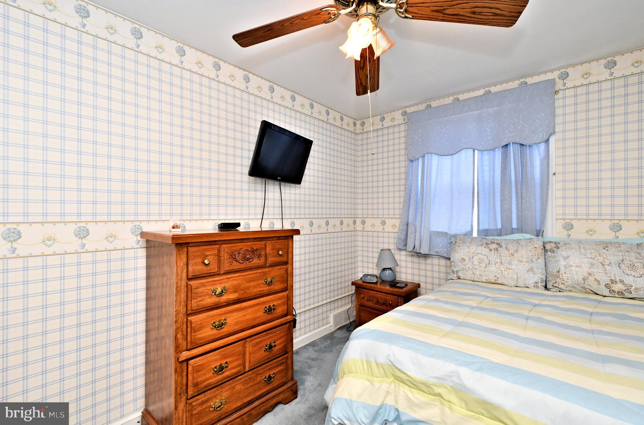 327 East Claremont Road Philadelphia, PA 19120 - Photo 33 of 47 Gallery Image 33