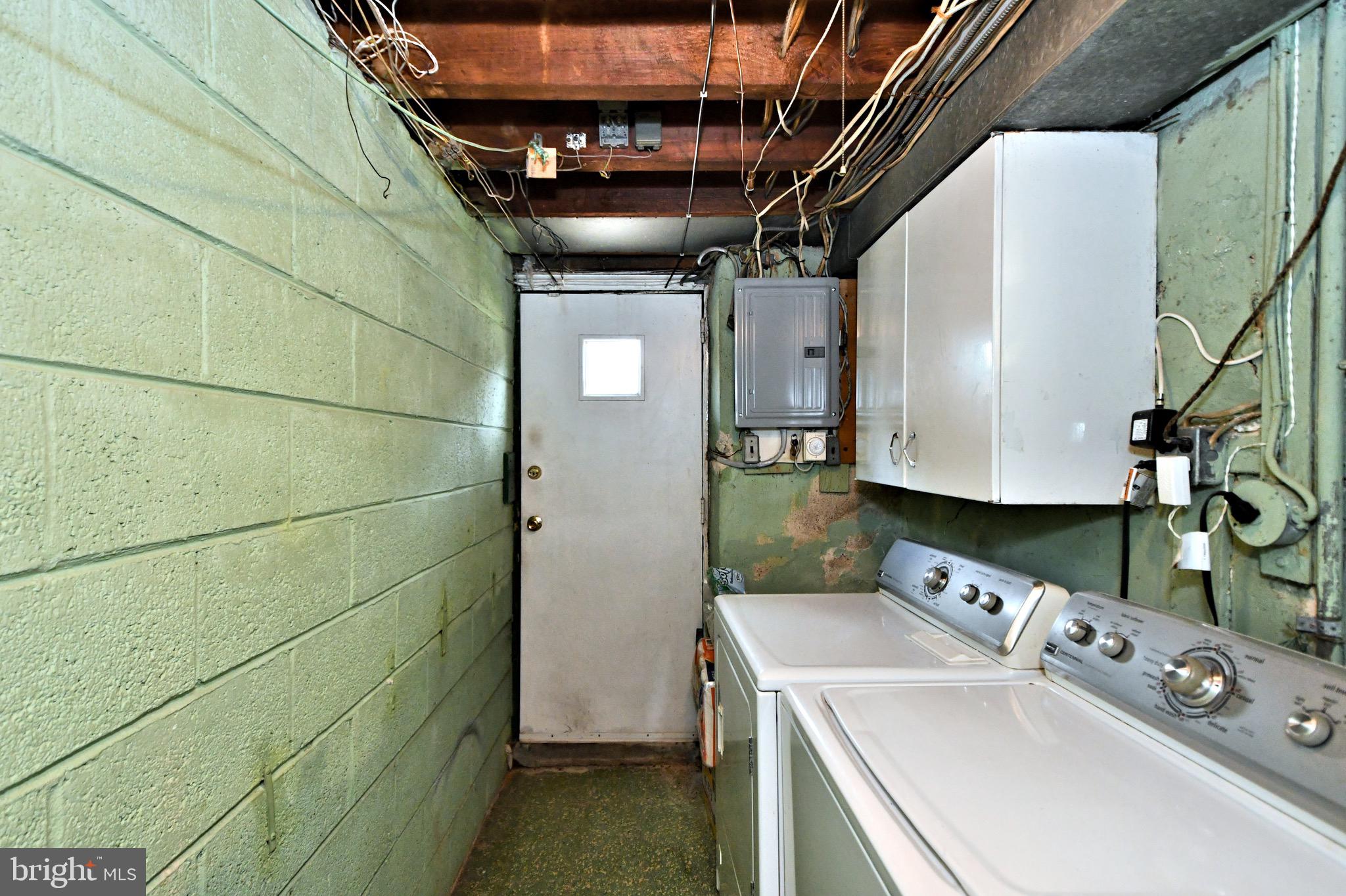 327 East Claremont Road Philadelphia, PA 19120 - Photo 45 of 47 Gallery Image 45