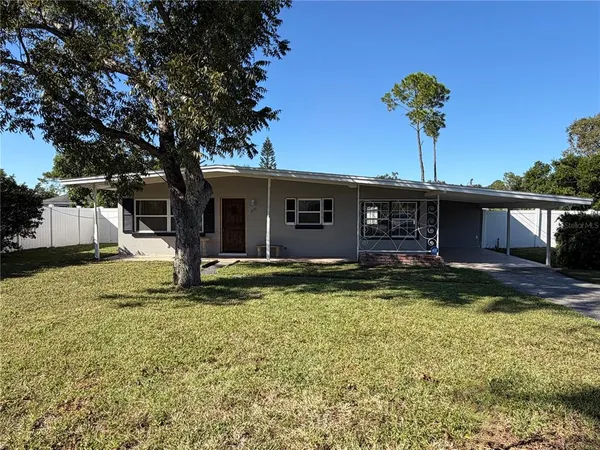$256,500 | 1601 Roselawn Street Southwest, Winter Haven, FL 33880