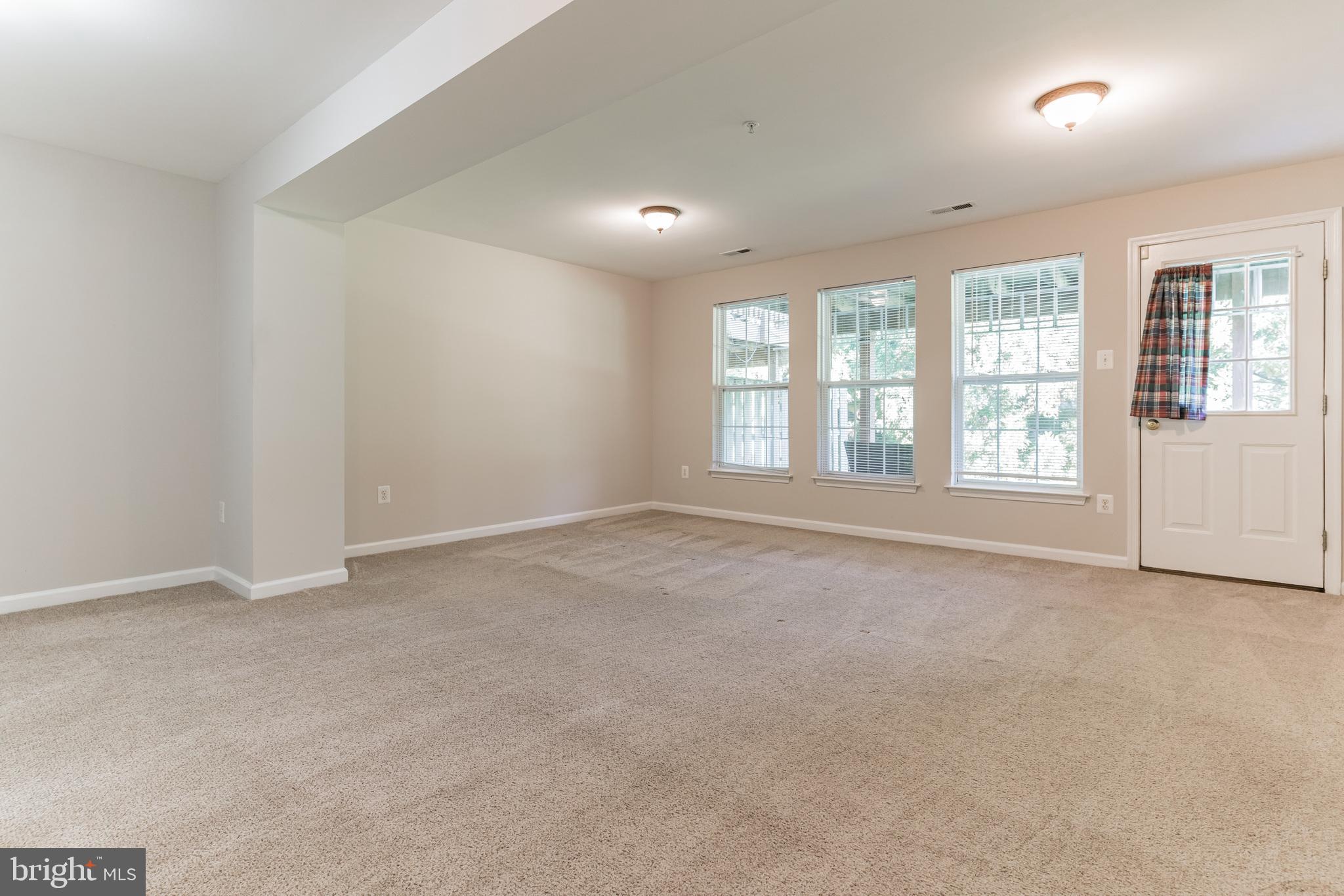 4642 Ripley Manor Terrace Olney, MD 20832 - Photo 23 of 32 Gallery Image 23