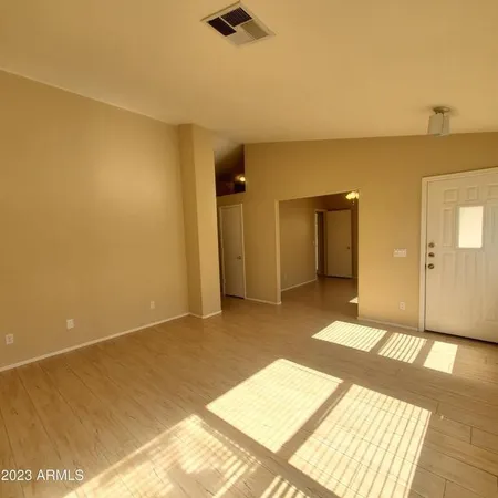 $2,250 | 4739 East Desert Wind Dr., Phoenix, AZ 85044