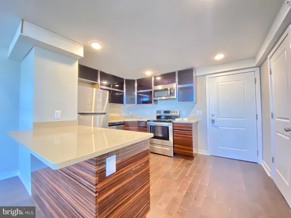 $1,595 | 1 West Main Street, Unit 510, Norristown, PA 19401