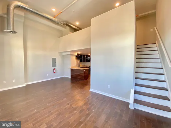 $1,595 | 1 West Main Street, Unit 510, Norristown, PA 19401