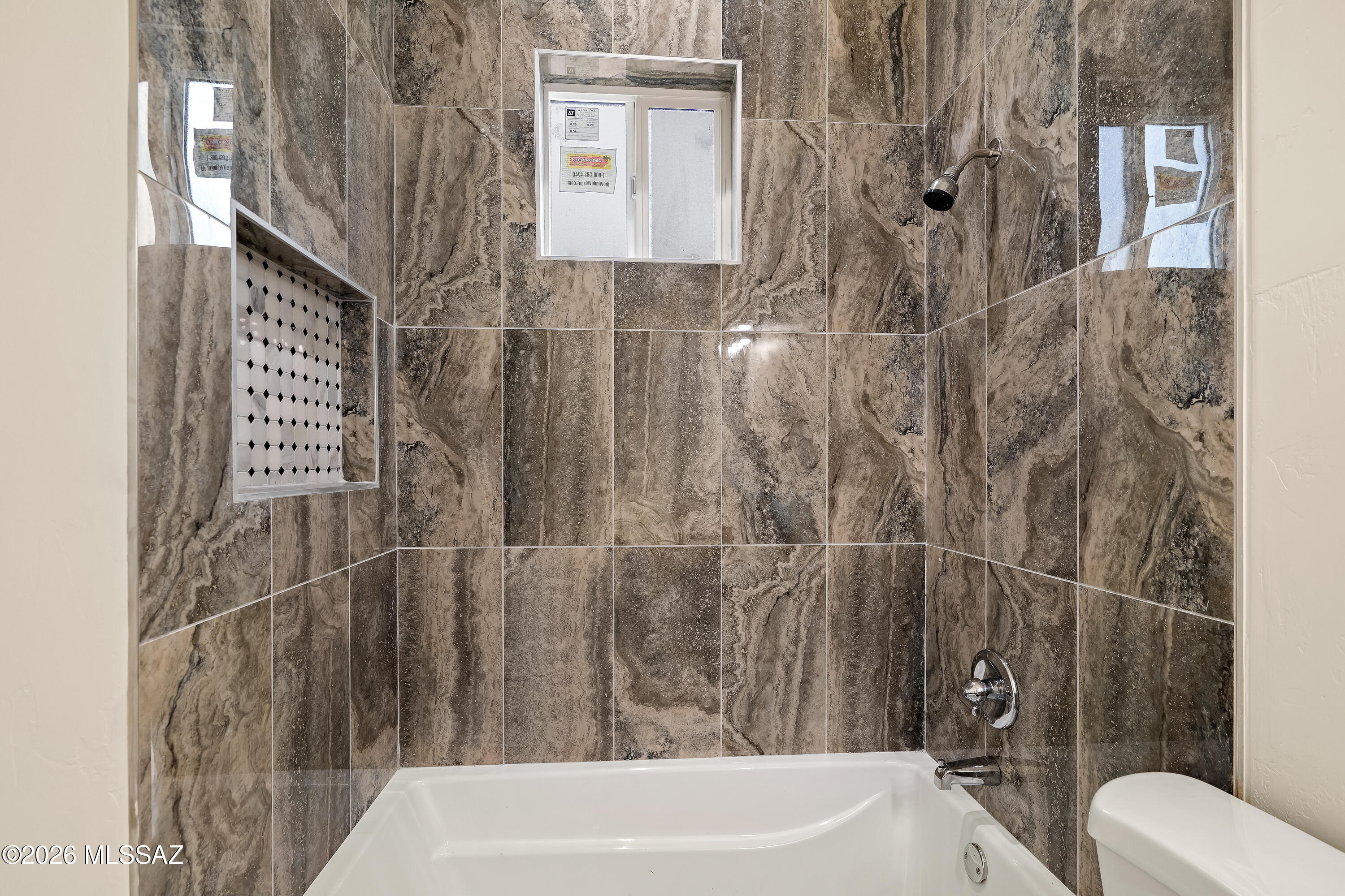 380 Polo Court Rio Rico, AZ 85648 - Photo 26 of 47 2 Interiors-16