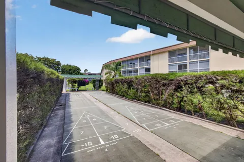 $79,000 | 300 Village Green Circle South, Unit 420, Palm Springs, FL 33461