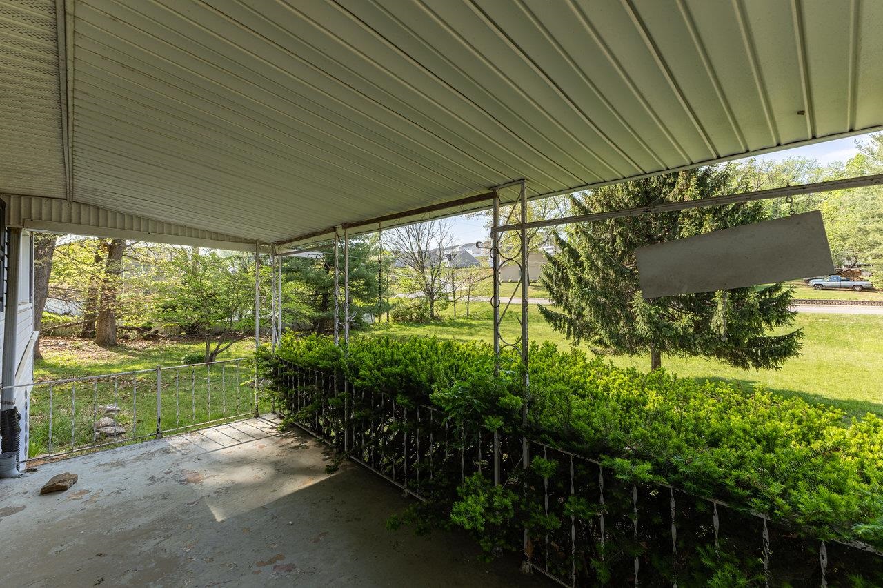 1074 Greendale Road Harrisonburg, VA 22801 - Photo 5 of 65 Gallery Image 5