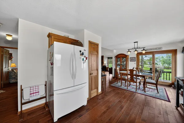 $1,950,000 | 66175 South Drive, Cassopolis, MI 49031