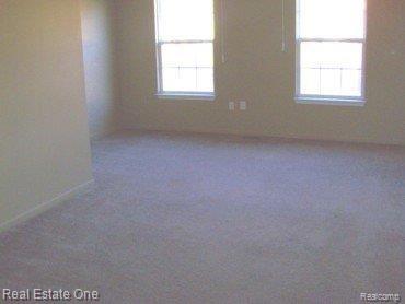 10846 Pardee Road, Unit 62 Taylor, MI 48180 - Photo 15 of 21 Master bedroom.jpg