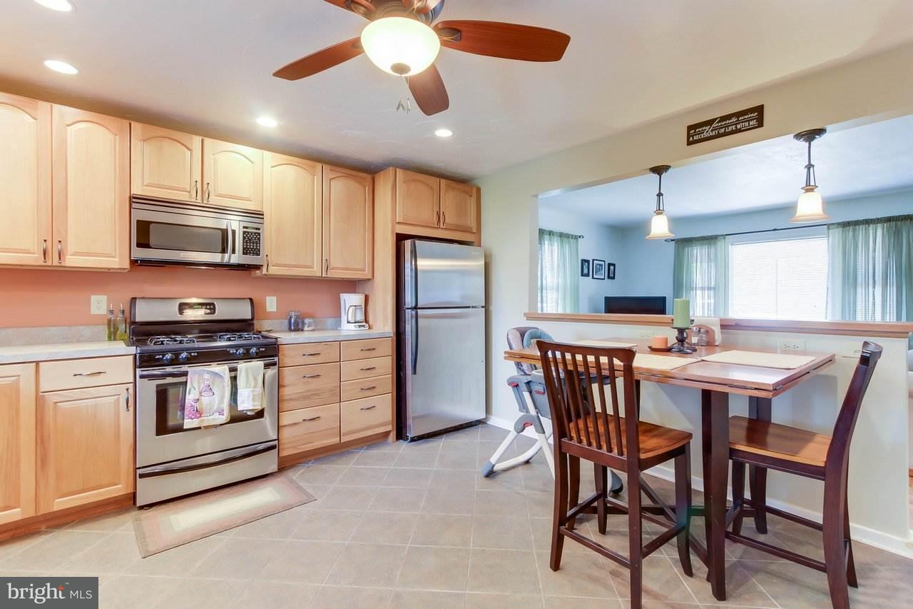 272 Locust Street Hanover, PA 17331 - Photo 7 of 27 Gallery Image 7