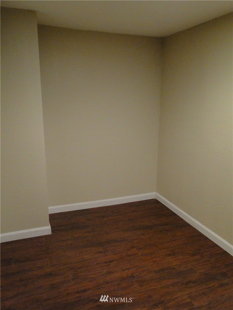 3905 Perry Avenue Bremerton, WA 98310 - Photo 17 of 17 Gallery Image 17