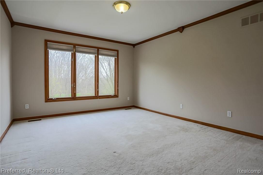 281 Woodward Road Canton, MI 48188 - Photo 30 of 40 27IMG_6458.jpg
