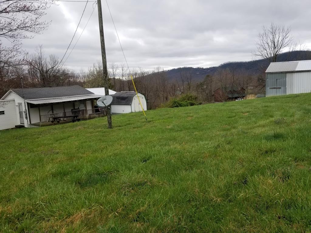 2965 Covemont Road Sevierville, TN 37862 - Photo 17 of 41 Gallery Image 17