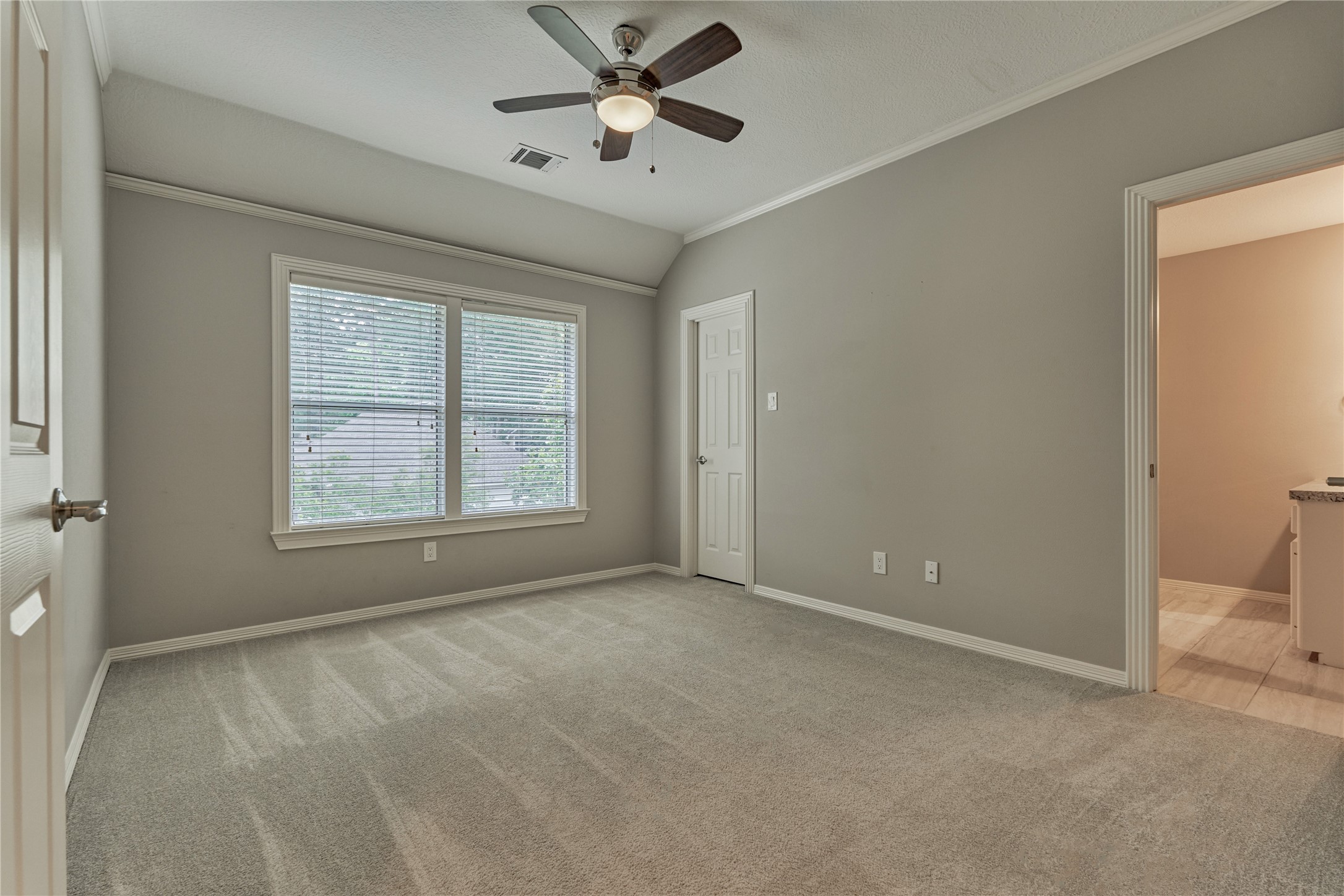 7 Gentry Oak Court Spring, TX 77381 - Photo 37 of 50 a view of an empty room with a window