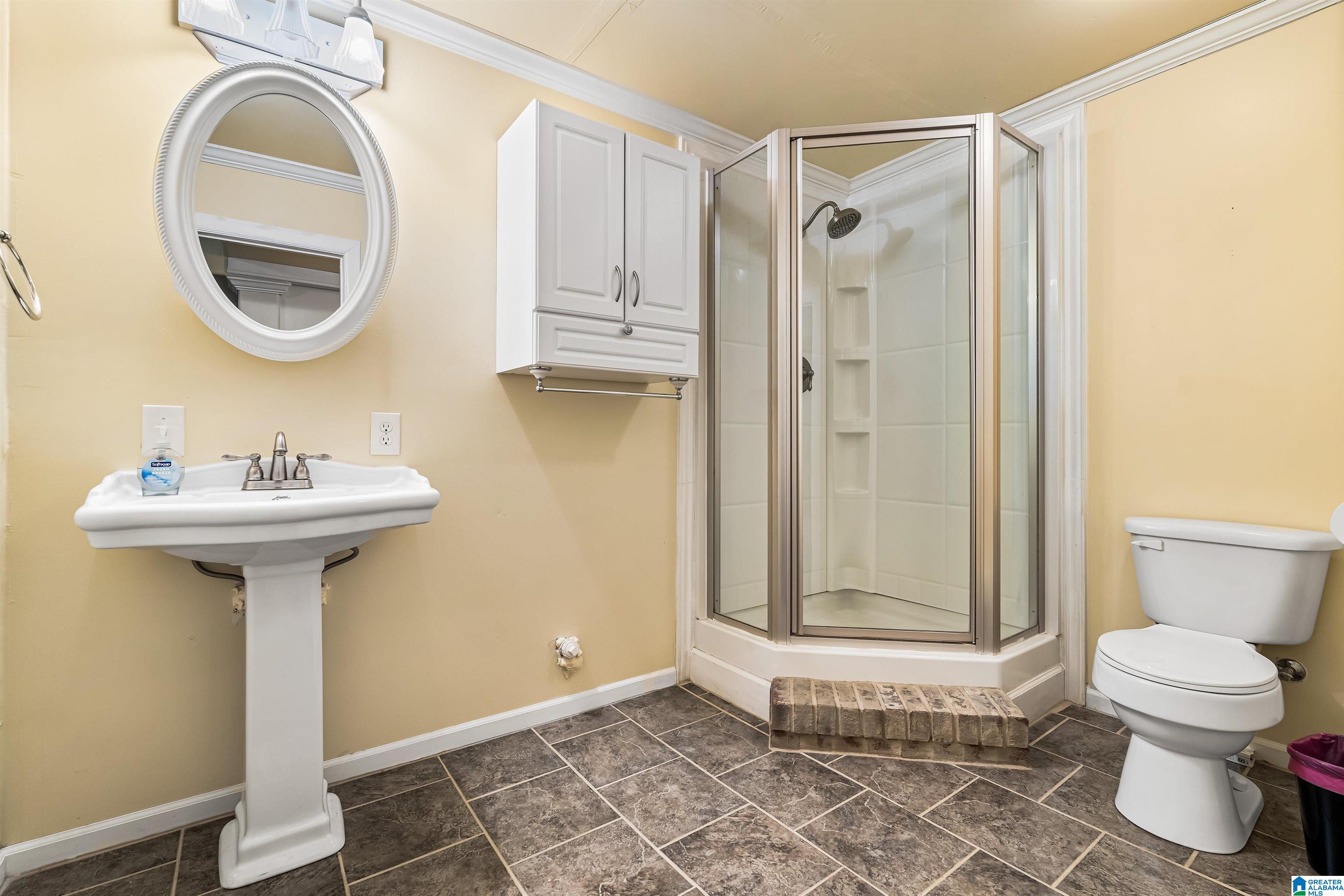 8445 Clayton Road Trussville, AL 35173 - Photo 35 of 39