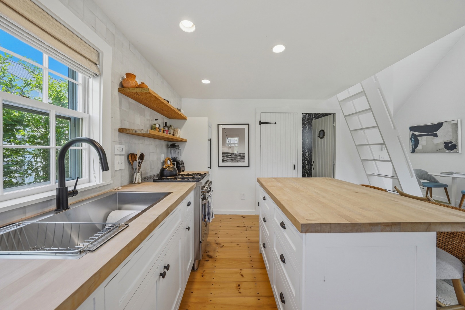 22 Hooper Farm Road Nantucket, MA 02554 - Photo 32 of 45