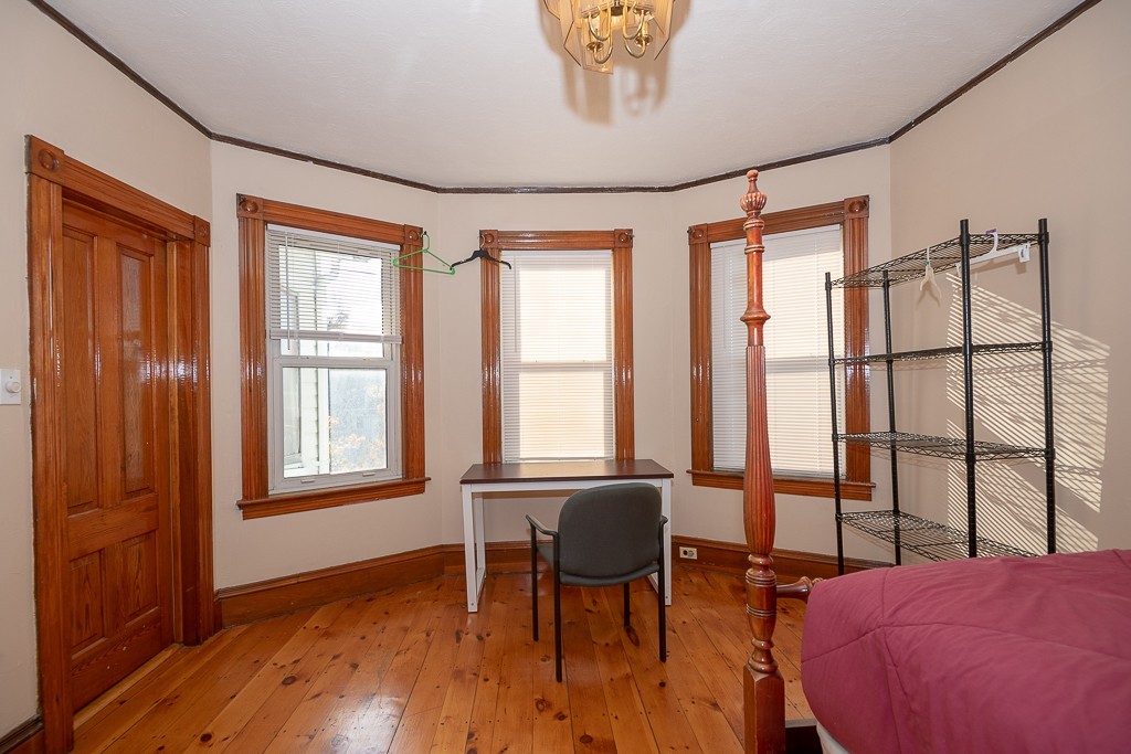 5 Fifth Avenue Worcester, MA 01607 - Photo 8 of 37 Gallery Image 8