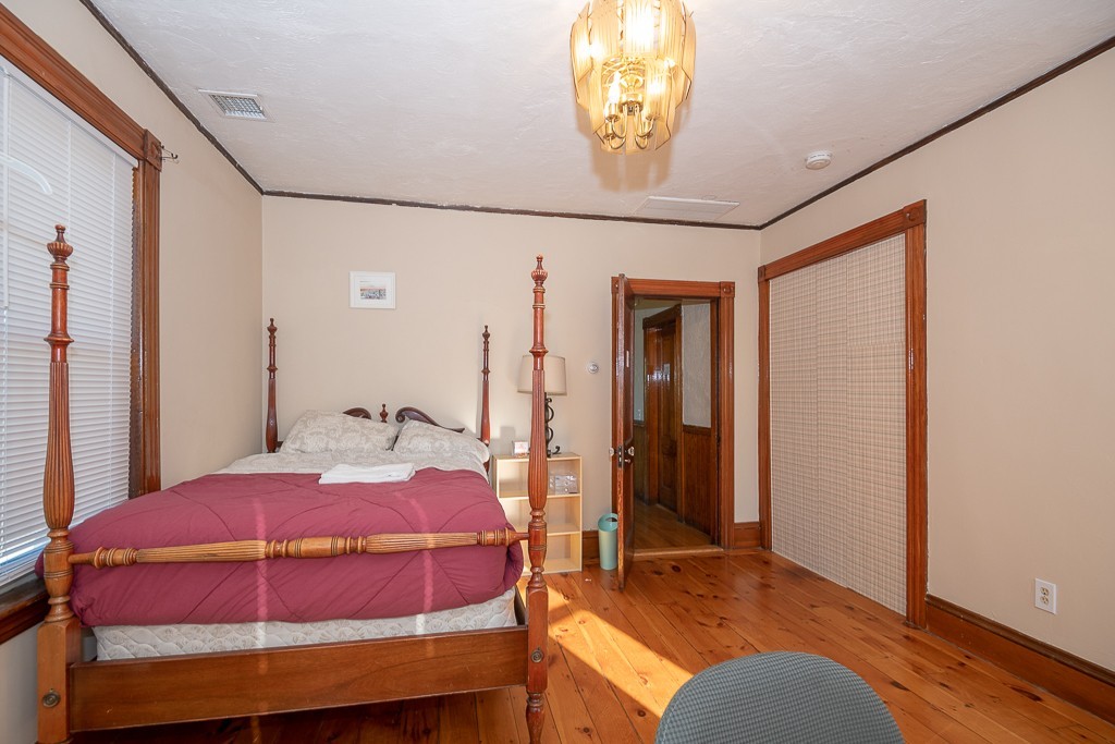 5 Fifth Avenue Worcester, MA 01607 - Photo 9 of 37 Gallery Image 9