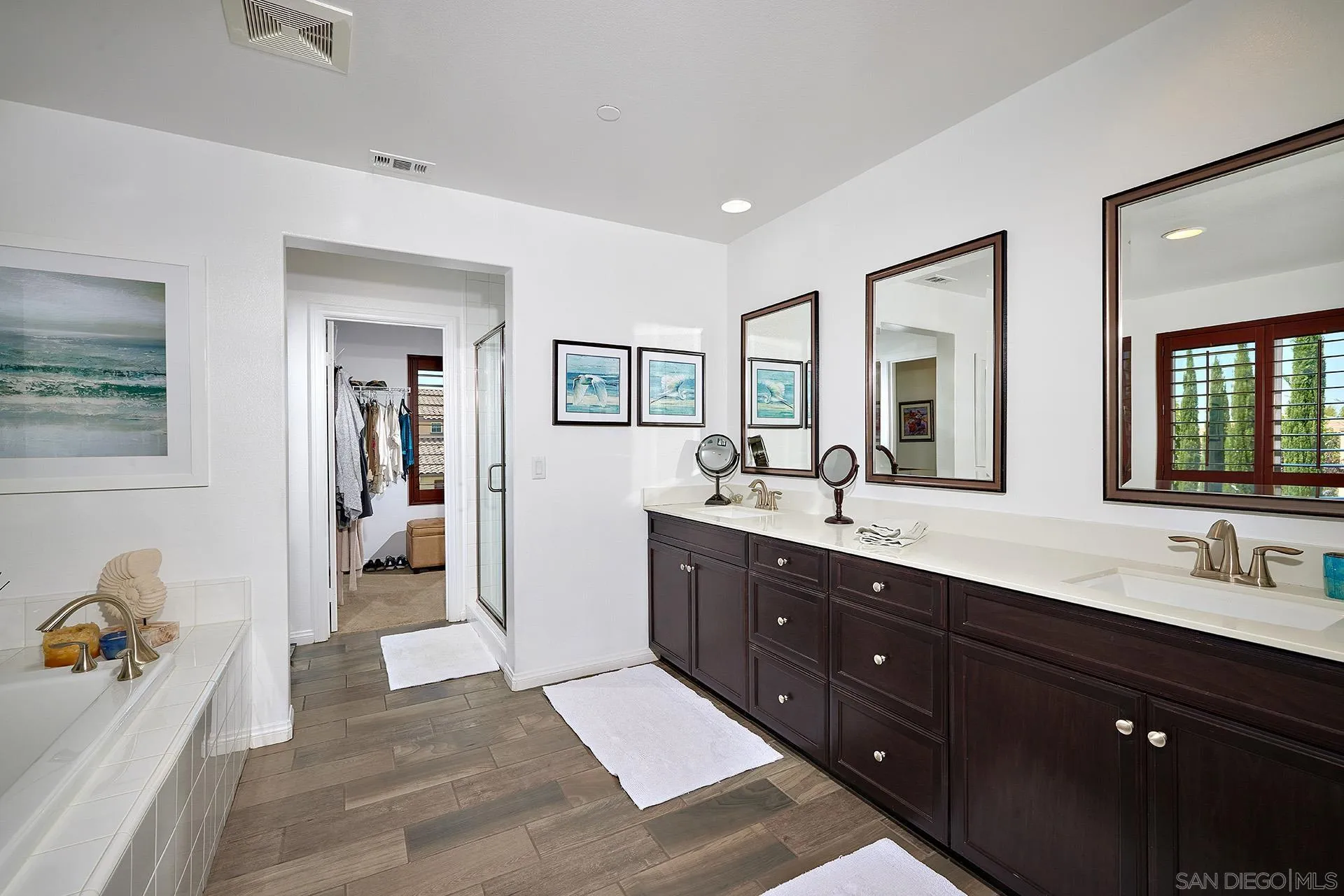 39182 Crown Ranch Road Temecula, CA 92591 - Photo 17 of 36 Gallery Image 17
