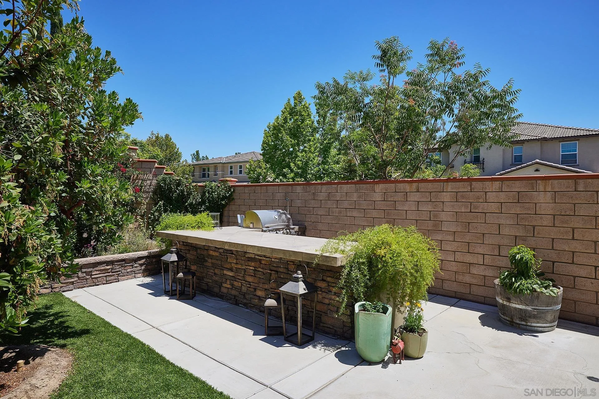 39182 Crown Ranch Road Temecula, CA 92591 - Photo 27 of 36 Gallery Image 27