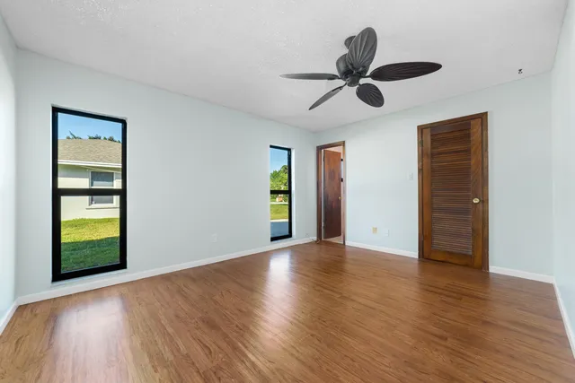 $530,000 | 215 Sandpiper Avenue, Royal Palm Beach, FL 33411