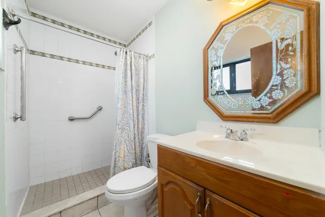 $530,000 | 215 Sandpiper Avenue, Royal Palm Beach, FL 33411