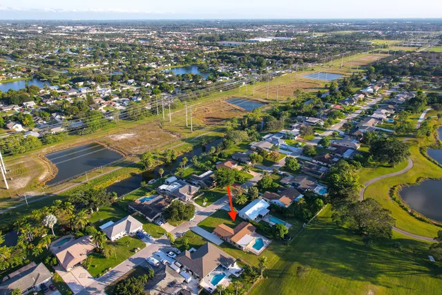 $530,000 | 215 Sandpiper Avenue, Royal Palm Beach, FL 33411