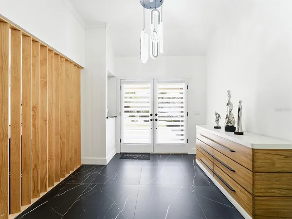 $699,000 | 142 Barrington Drive, Brandon, FL 33511