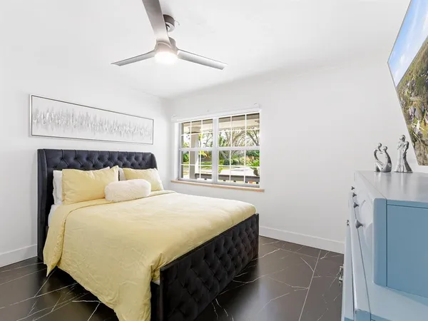 $699,000 | 142 Barrington Drive, Brandon, FL 33511