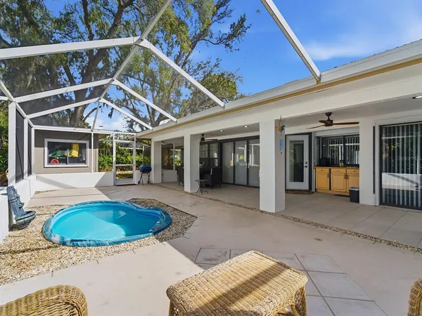 $699,000 | 142 Barrington Drive, Brandon, FL 33511