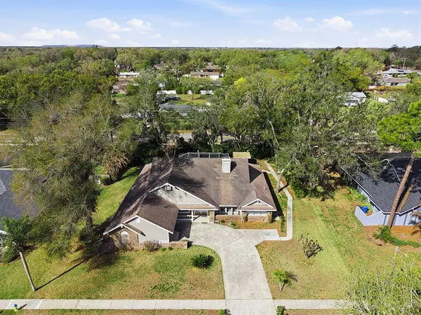 $699,000 | 142 Barrington Drive, Brandon, FL 33511