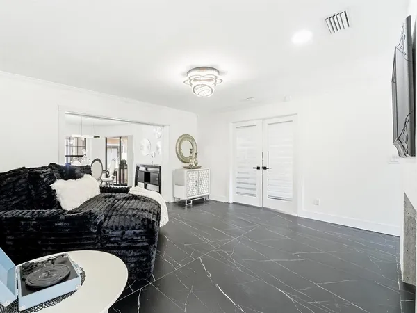 $699,000 | 142 Barrington Drive, Brandon, FL 33511