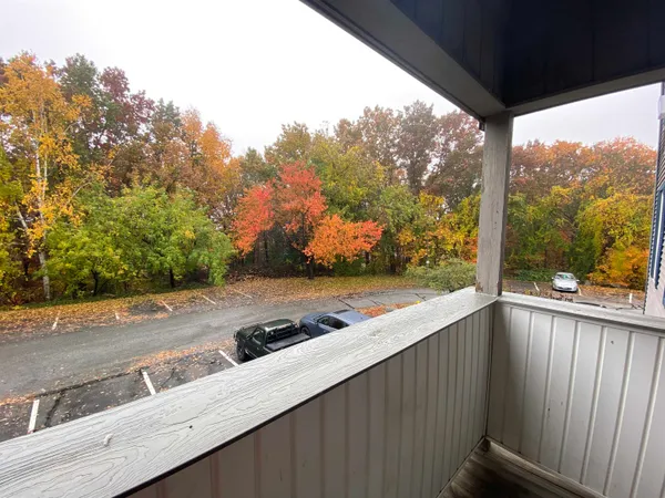 $1,899 | 143 Eastern Avenue, Unit 201, Manchester, NH 03104
