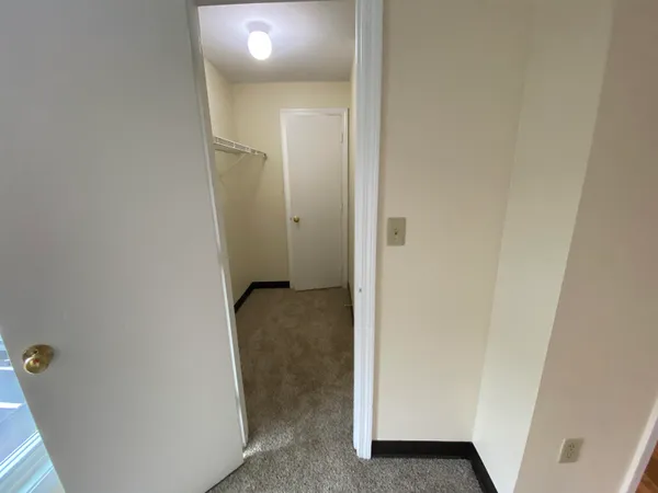 $1,899 | 143 Eastern Avenue, Unit 201, Manchester, NH 03104