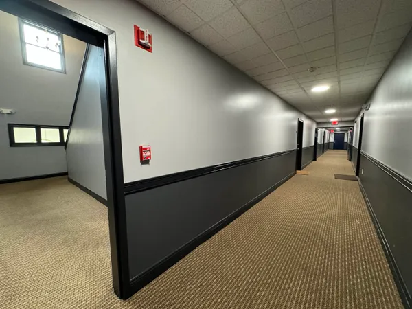 $1,899 | 143 Eastern Avenue, Unit 201, Manchester, NH 03104