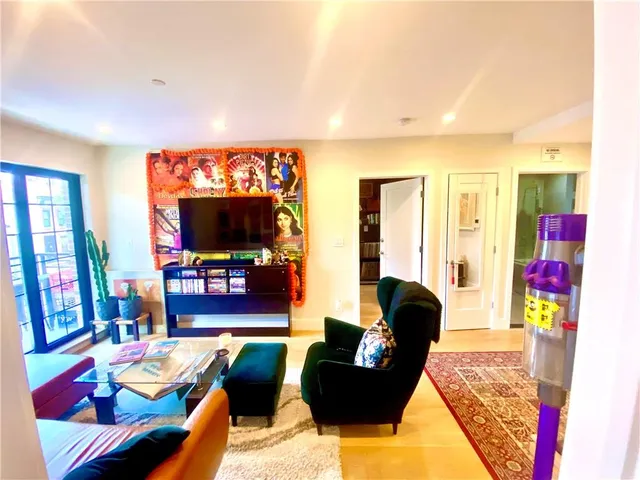 $749,000 | 490 Van Buren Street, Unit 3A | Bedford-Stuyvesant