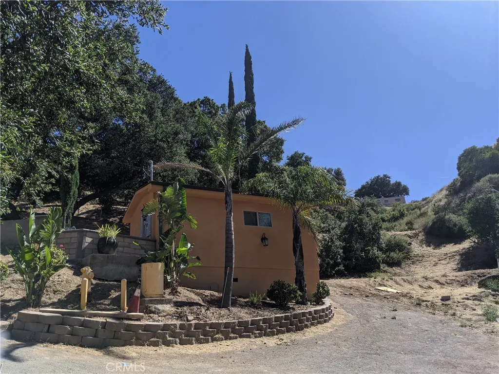 1036 Loma Simi Valley Simi Valley, CA 93063 - Photo 1 of 7 Gallery Image 1