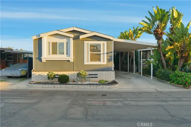 $250,000 | 760 Lomita Boulevard, Unit 154, Harbor City, CA 90710