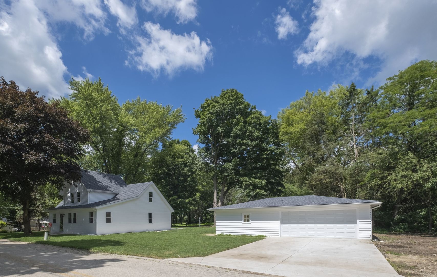3S530 Finley Road Sugar Grove, IL 60554 - Photo 3 of 27