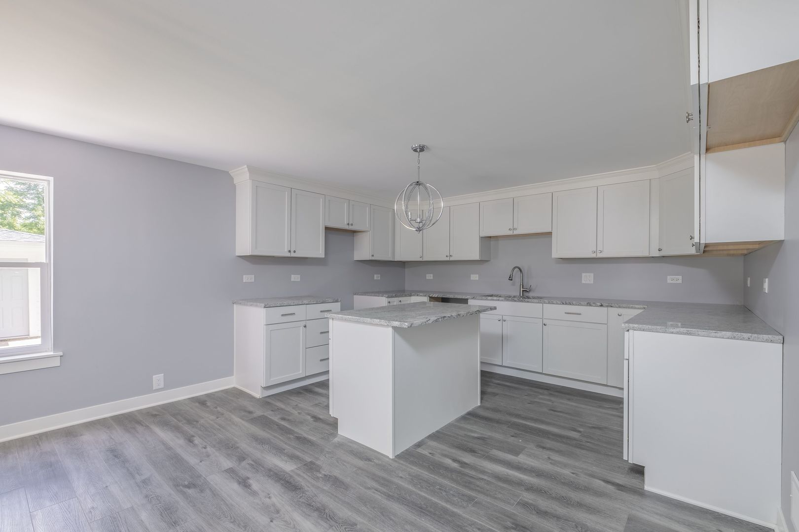 3S530 Finley Road Sugar Grove, IL 60554 - Photo 7 of 27
