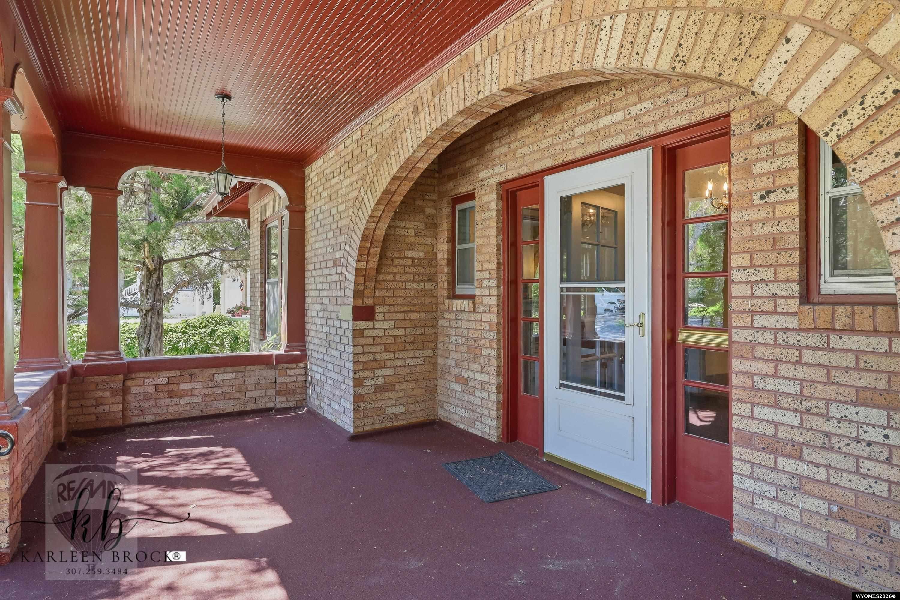 1016 South Center Street Casper, WY 82601 - Photo 2 of 34