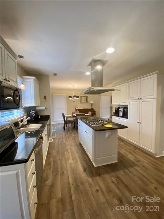 8425 Sardis Road Charlotte, NC 28270 - Photo 23 of 48