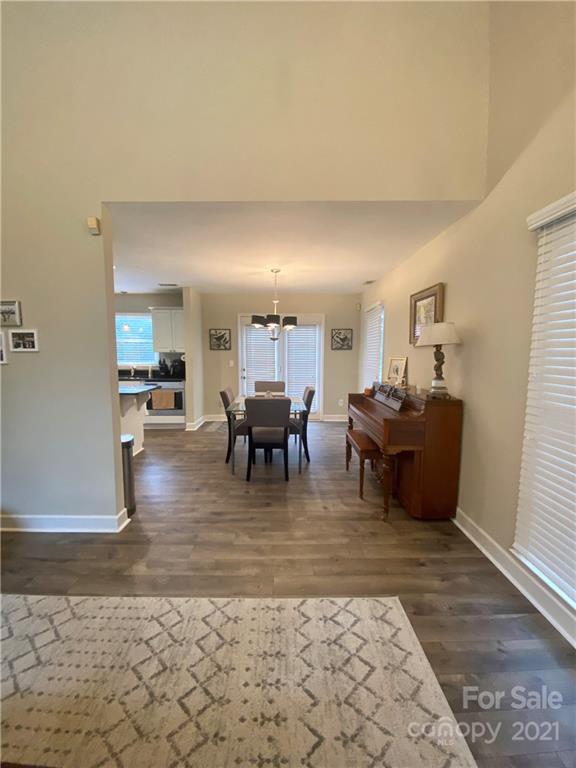 8425 Sardis Road Charlotte, NC 28270 - Photo 5 of 48