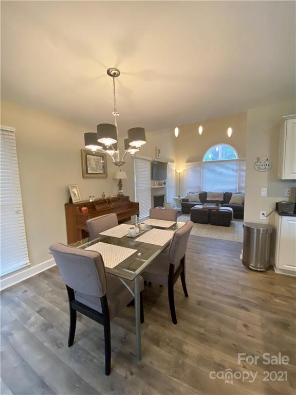8425 Sardis Road Charlotte, NC 28270 - Photo 8 of 48