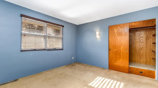 $190,000 | 415 West Columbia Avenue, Stockton, IL 61085